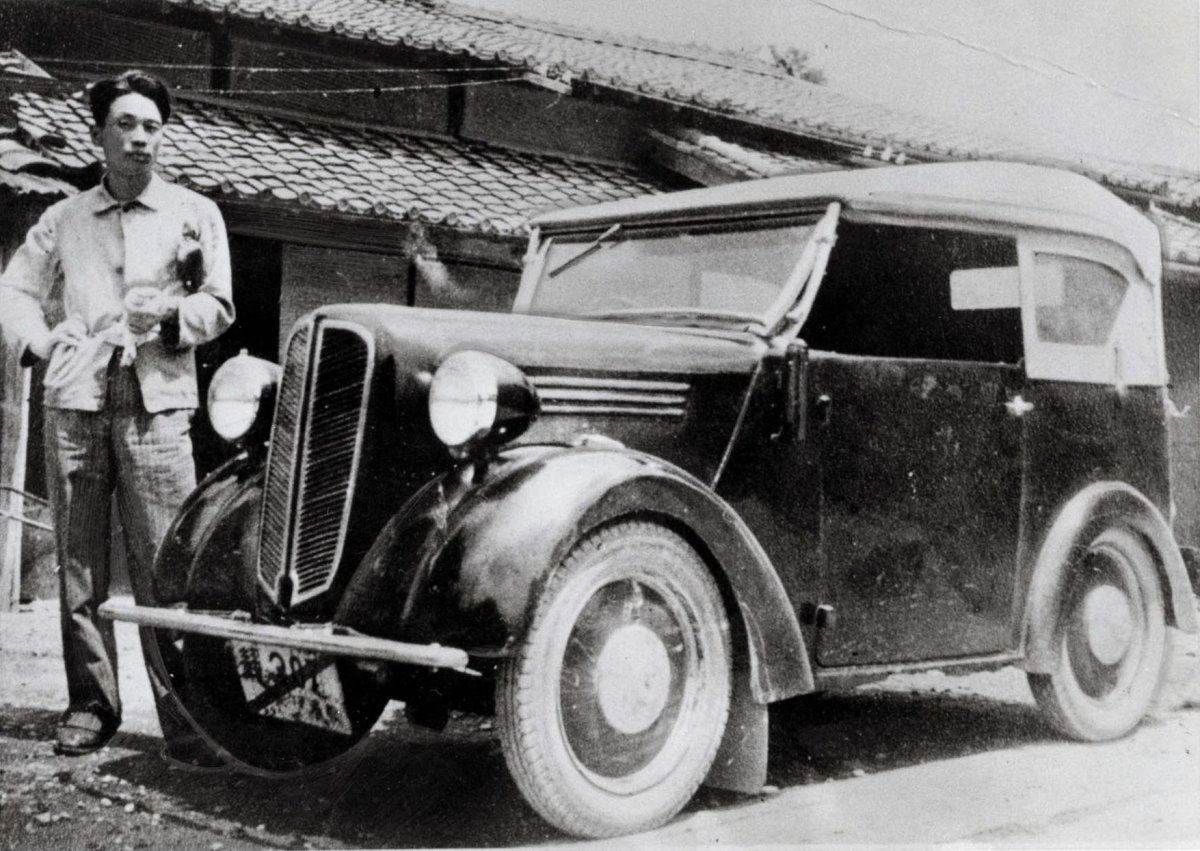 První prototyp automobilu Suzuki proto spatřil světlo světa již v roce 1937