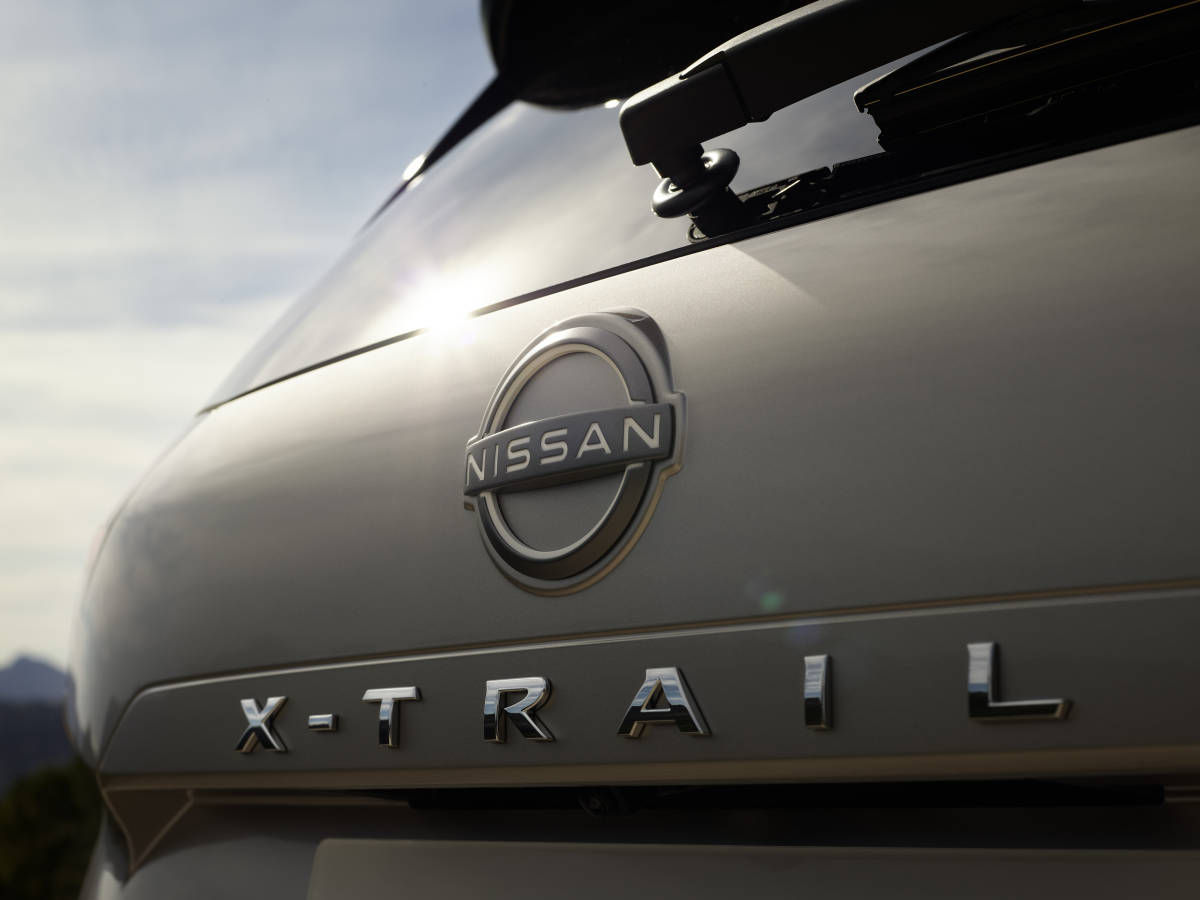 2023-Nissan_X-trail-4