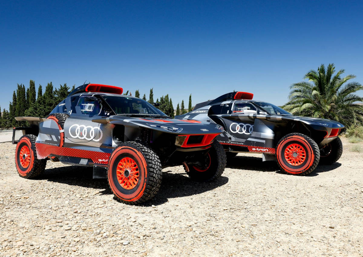 Rallye_Dakar_2023-Audi_RS_Q_e_tron_E2-1