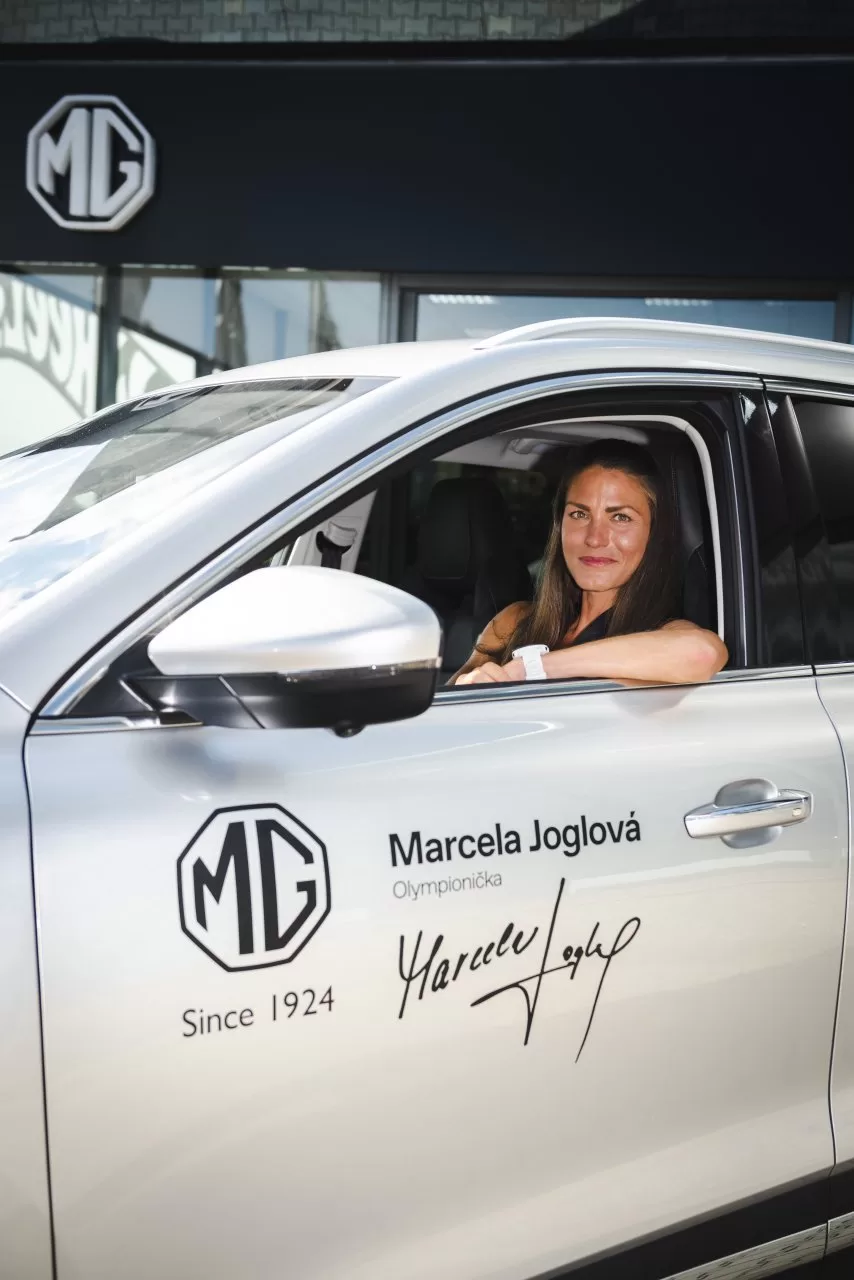 Marcela_Joglova-atletika-ambasador-MG-v_aute