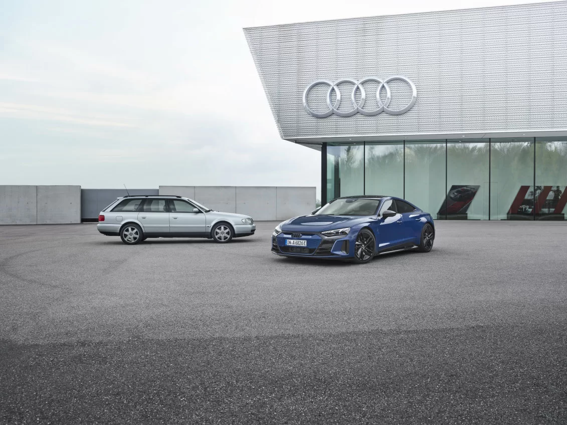 Audi S6 plus a Audi RS e-tron GT