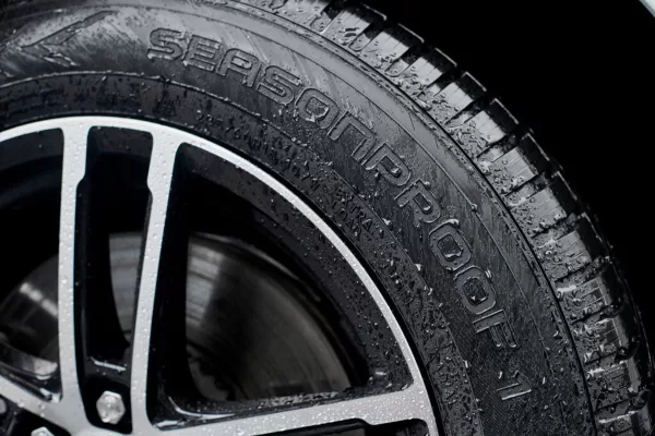 Nokian Tyres Seasonproof 1 nabízí vyšší počet najetých kilometrů a špičkovou bezpečnost po celý rok