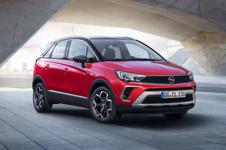 Opel zlevnil své nejmenší SUV. Chybí pětistovka, aby byl nejlevnějším SUV v ČR