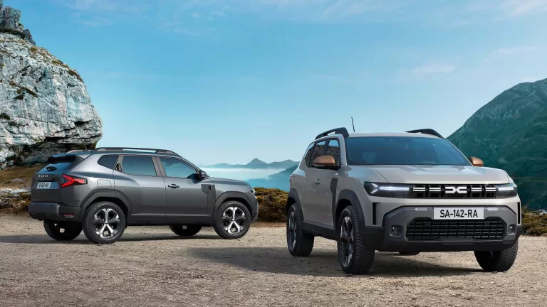 Nová Dacia Duster se oficiálně představuje. Má bohatší výbavu, je chytřejší a může mít 4×4