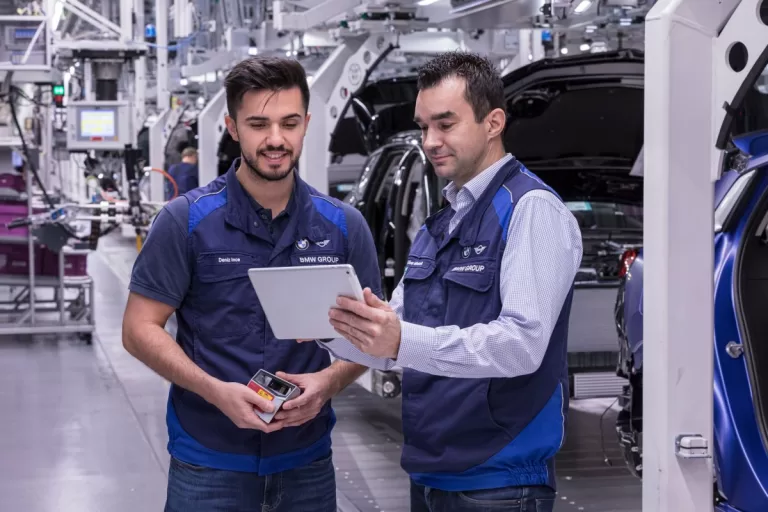 BMW používá v továrně chytrou údržbu s umělou inteligencí