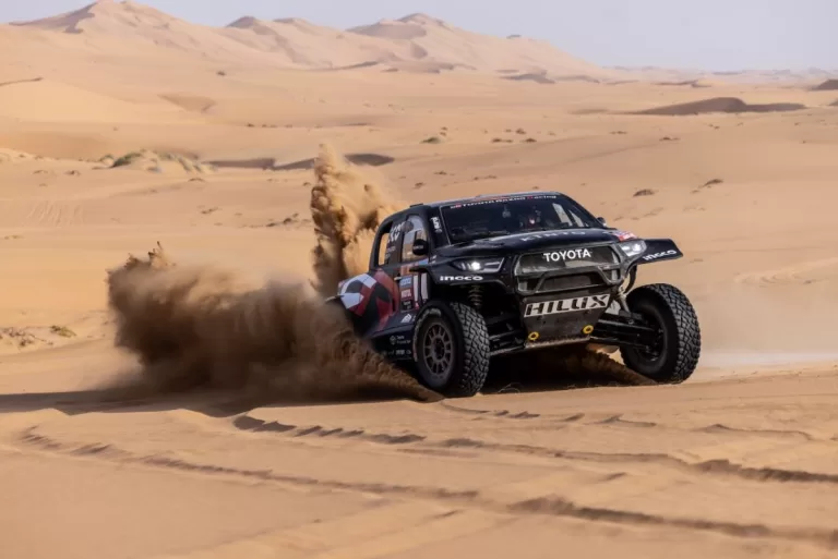 TOYOTA GAZOO Racing se připravuje na zahájení dakarské Rallye 2024 v Saudské Arábii