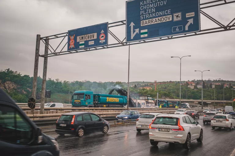 Startuje další etapa opravy Barrandovského mostu. Dopravu omezí i na Strakonické