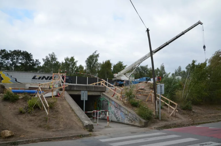 V Třeboni se kompletně vyměňují dva mosty. Úplné uzavírky potrvají do srpna