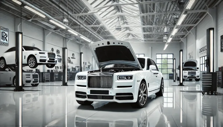 Leoš Mareš má rozbitý Rolls-Royce Cullinan. S videem s rachtajícím motorem se pochlubil na instagramu